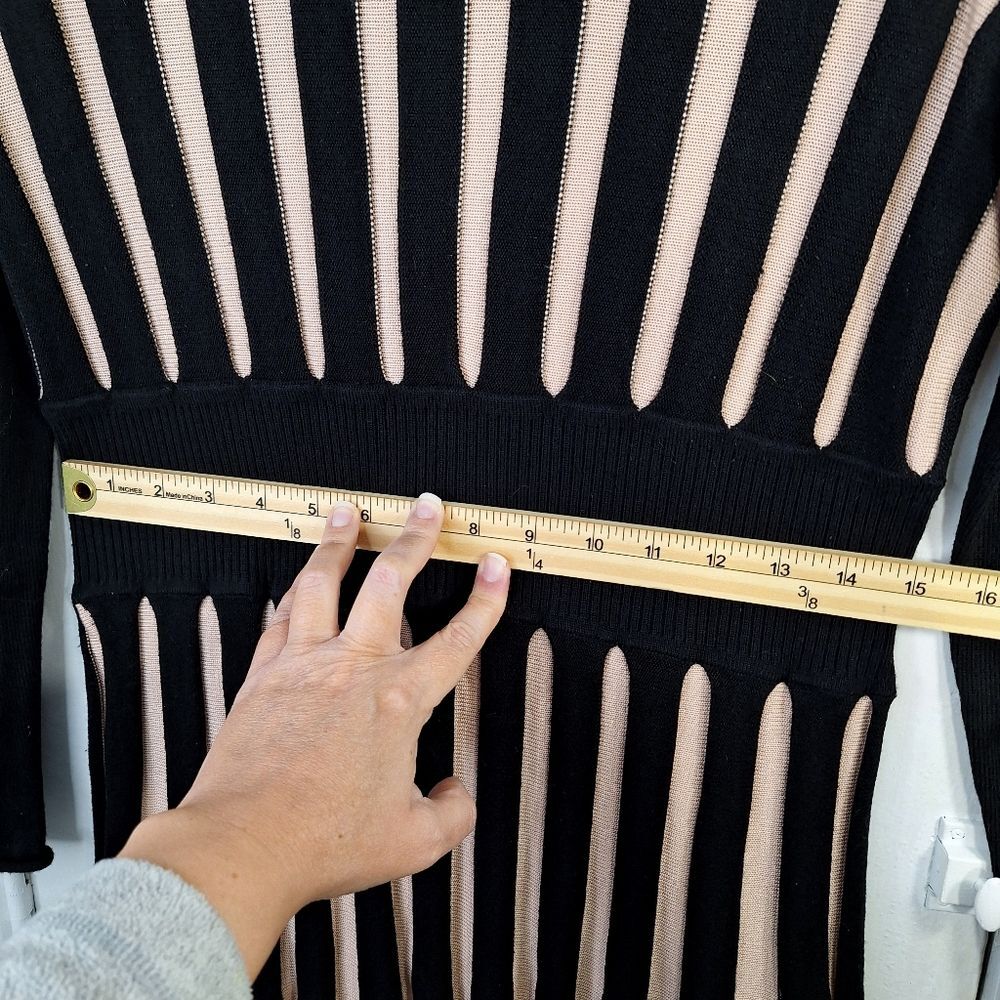 Calvin Klein Black Cream Ribbed Striped Long Sleeve Fit & Flare Knit Dress Sz L - Picture 10 of 13